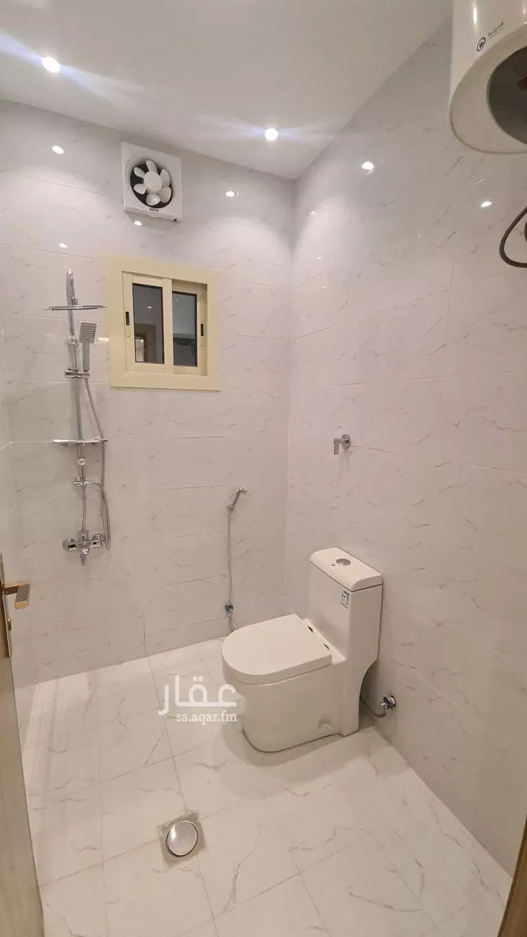 شقة للبيع في شارع احمد الازدي, حي الحلقة الغربية, مدينة الطائف, منطقة مكة المكرمة 15