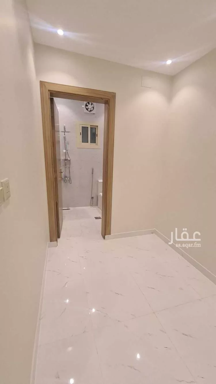 شقة للبيع في شارع احمد الازدي, حي الحلقة الغربية, مدينة الطائف, منطقة مكة المكرمة 12