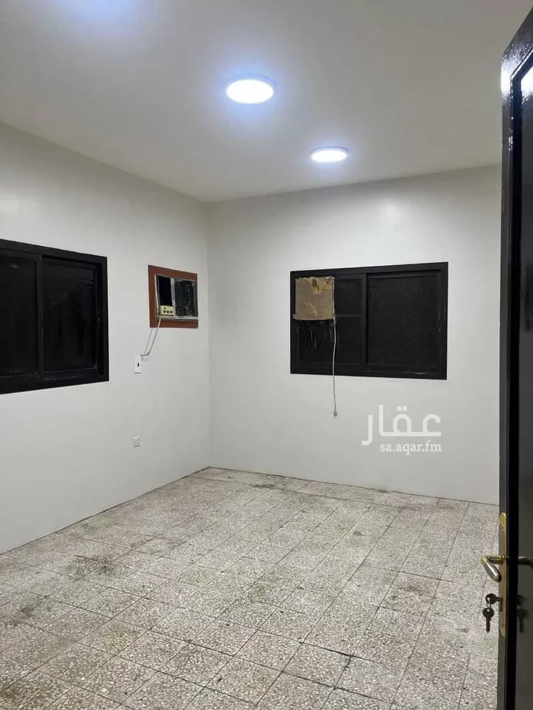 عمارة للإيجار في شارع الشويكي, حي الروضة, مدينة الرياض, منطقة الرياض صورة 2