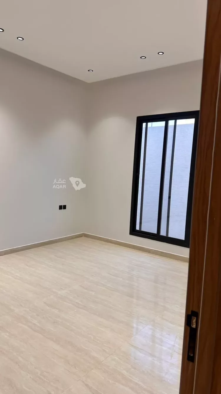 دور للبيع في شارع علي سعود حاتم الحارثي ، حي العريسة ، نجران ، منطقة نجران 4