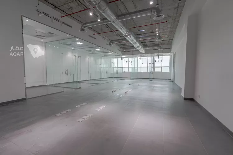 مكتب تجاري للإيجار في شارع محمد بن عبدالجليل ، حي النخيل ، الرياض ، منطقة الرياض