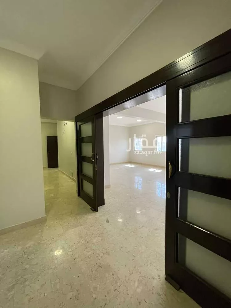 شقة للإيجار في شارع القاضي العمري, حي الروضة, مدينة جدة, منطقة مكة المكرمة صورة 3