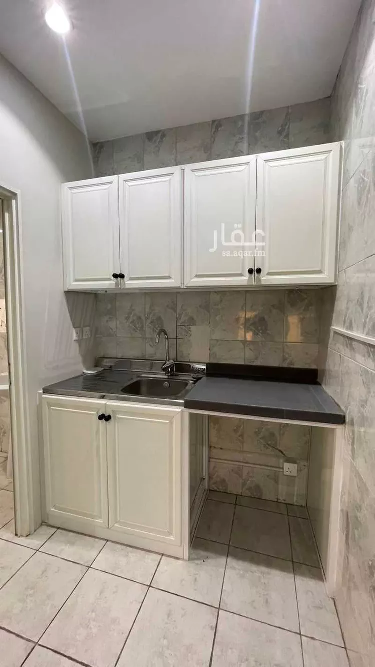مكتب تجاري للإيجار في شارع سعد الجنيدل, حي الروضة, مدينة جدة, منطقة مكة المكرمة صورة 4