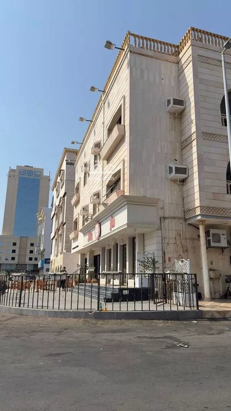 مكتب تجاري للإيجار في شارع سعد الجنيدل, حي الروضة, مدينة جدة, منطقة مكة المكرمة