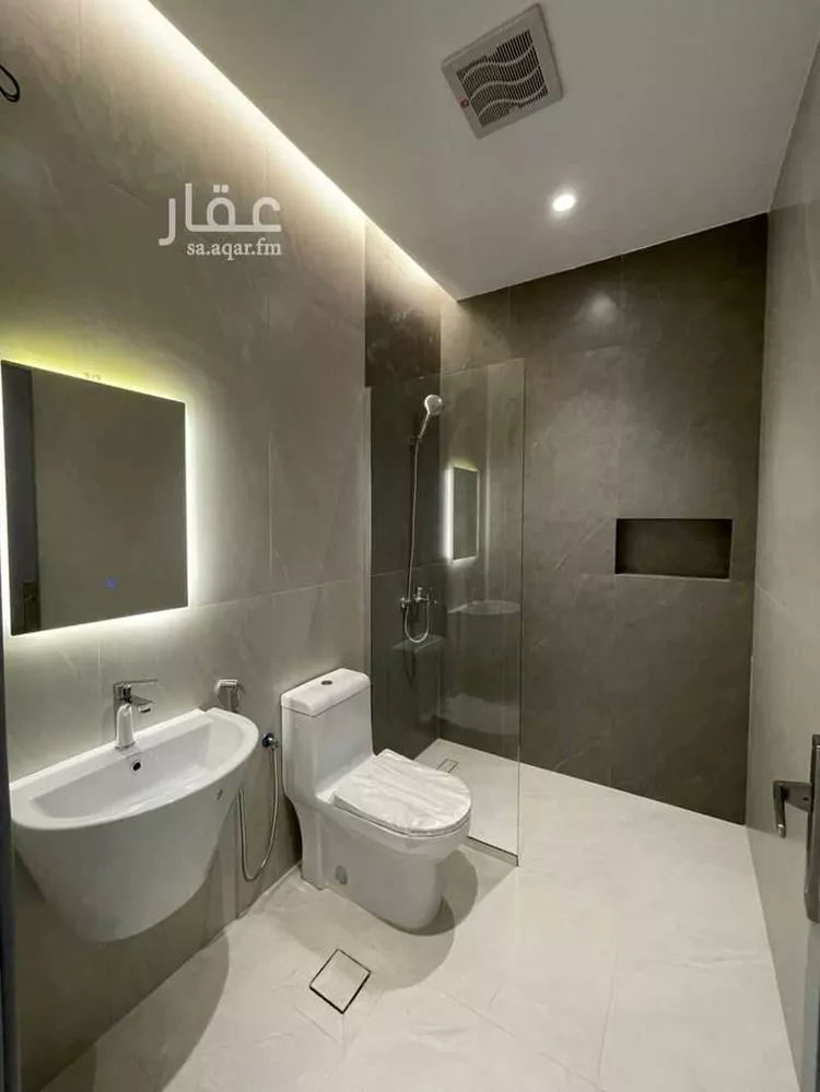 شقة للإيجار في شارع عمرو ابن غزية, حي الصفاء, مدينة جدة, منطقة مكة المكرمة صورة 3