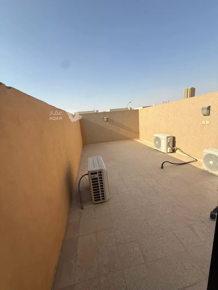 فيلا للإيجار في شارع رقم 300, حي الياسمين, مدينة الرياض, منطقة الرياض 11