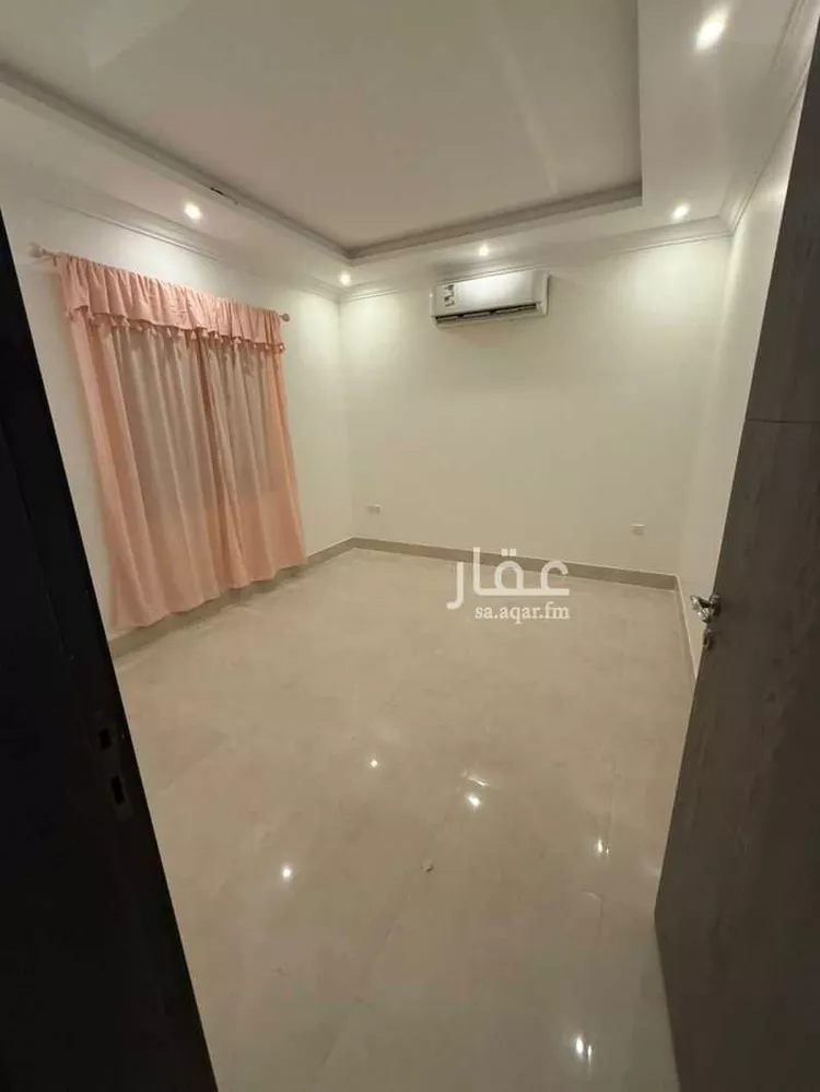 فيلا للإيجار في شارع رقم 352, حي الملقا, مدينة الرياض, منطقة الرياض صورة 5