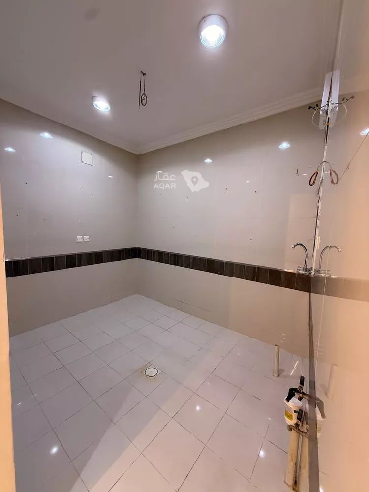 Apartment for Rent in Riyadh Al Uraija 7
