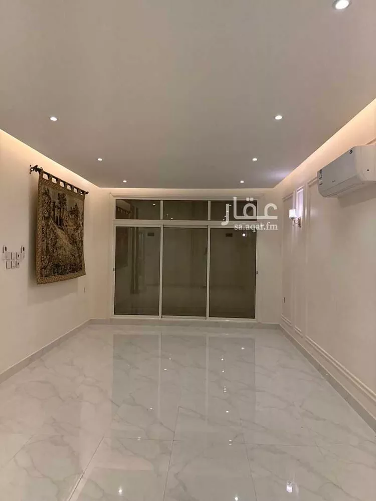 فيلا للإيجار في شارع صالح النوفلي, حي العريجاء الأوسط, مدينة الرياض, منطقة الرياض 12