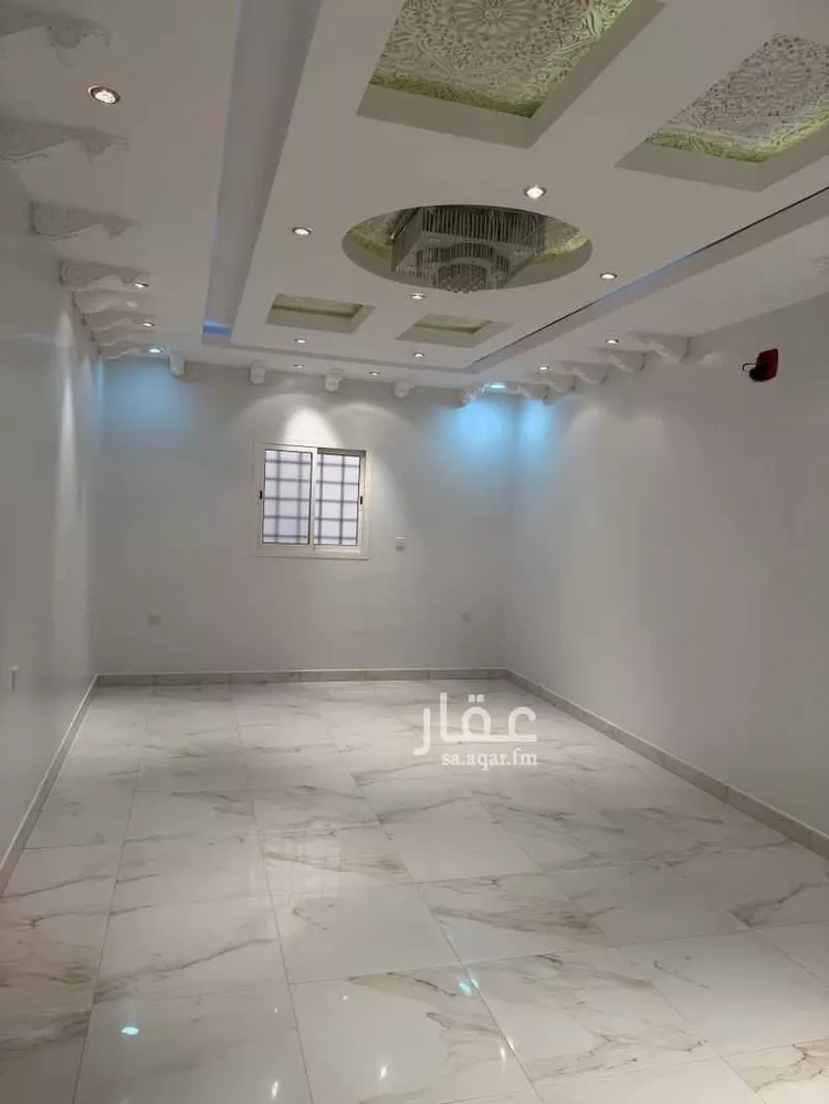 Floor for Rent in Riyadh Al Uraija Al Gharbiyah صورة 2