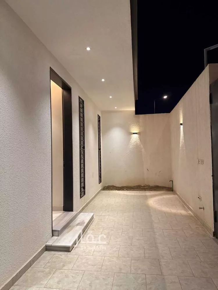 فيلا للإيجار في شارع صالح النوفلي, حي العريجاء الأوسط, مدينة الرياض, منطقة الرياض 16