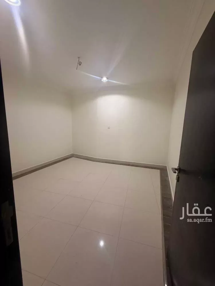 شقة للإيجار في شارع معن بن حذيفة, حي العريجاء, مدينة الرياض, منطقة الرياض صورة 2