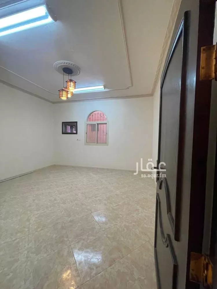 عمارة للإيجار في شارع عبد الله بن شداد بن الهاد الليثي, حي الزمرد, مدينة جدة, منطقة مكة المكرمة