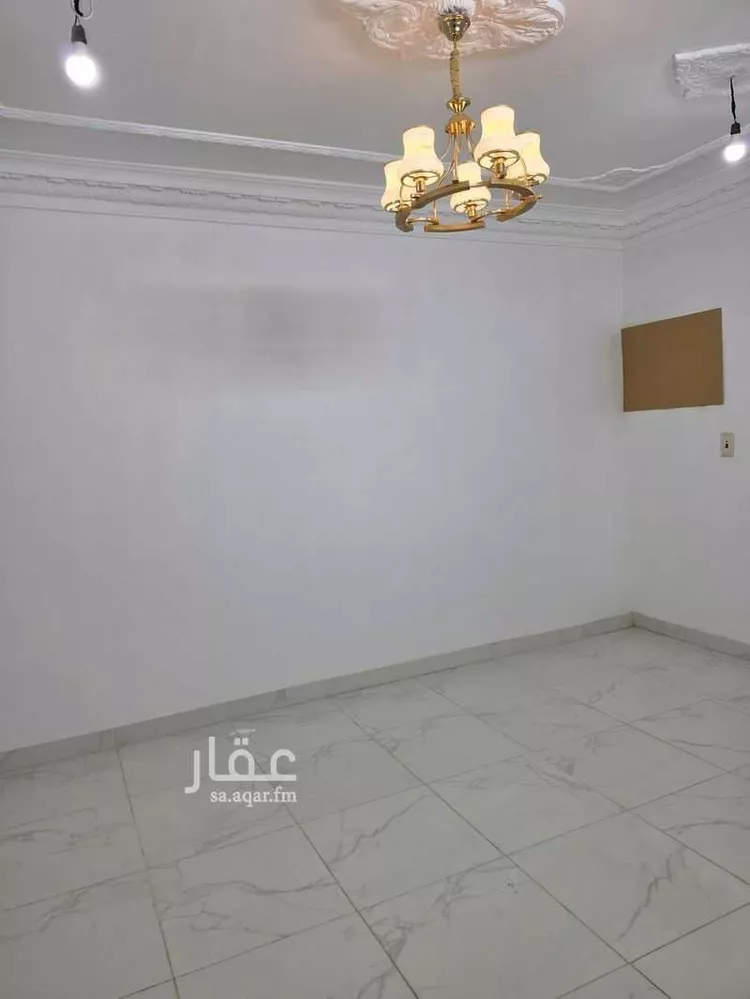 شقة للإيجار في شارع ثروان ابن فزارة ، حي المضباع ، الطائف ، الطائف