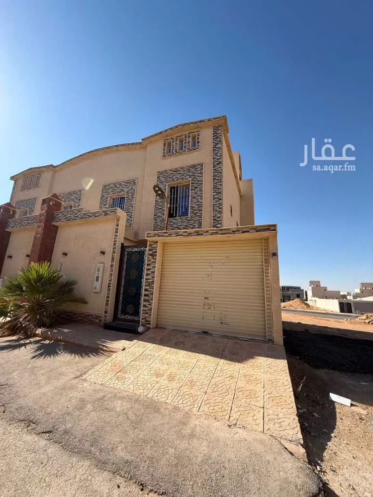 فيلا للإيجار في شارع رقم 118, حي ظهرة لبن, مدينة الرياض, منطقة الرياض صورة 5