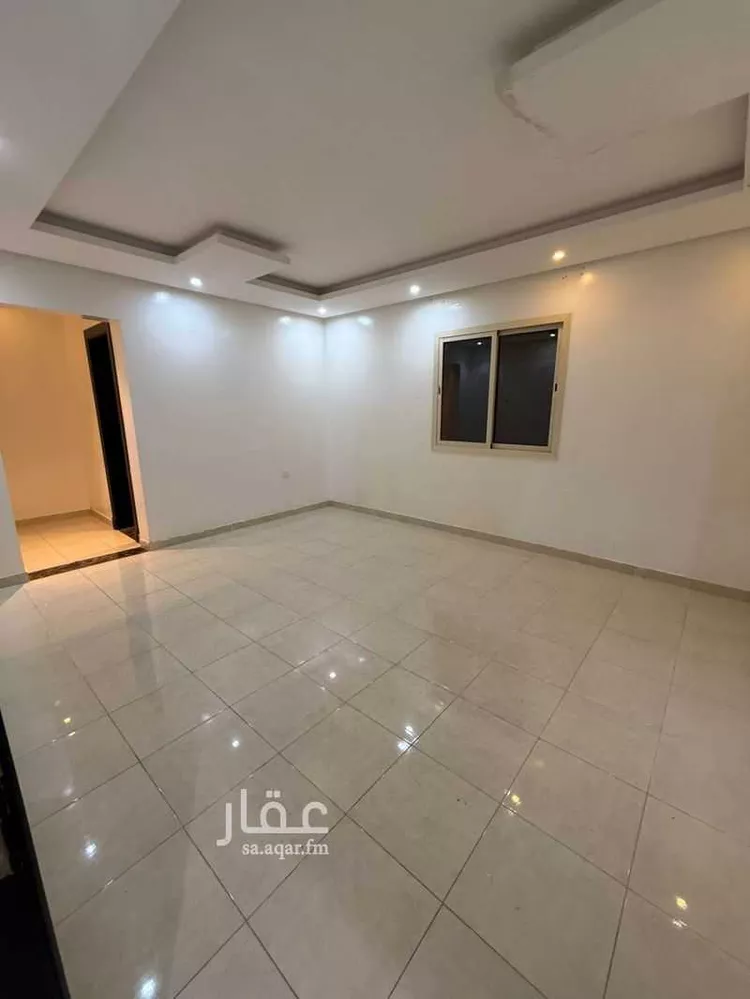 شقة للبيع في شارع محمد الأكحل, حي عكاظ, مدينة الرياض, منطقة الرياض صورة 5