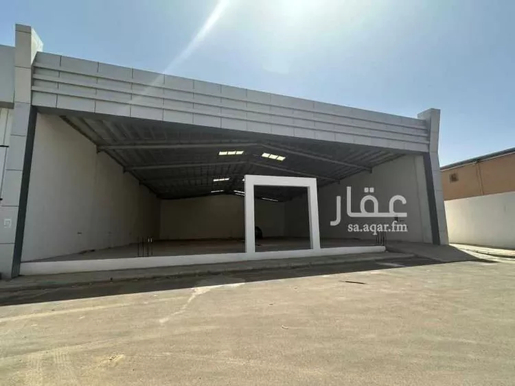 محل للإيجار في حي المعارض, مدينة بريده, منطقة القصيم