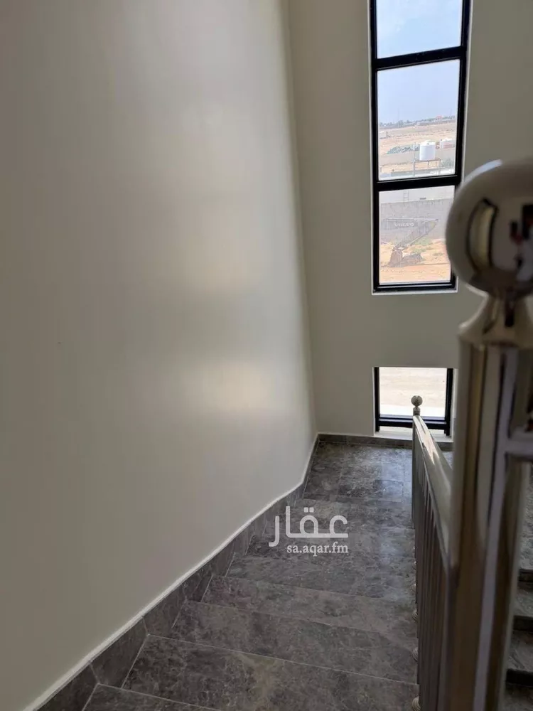 دور للبيع في شارع الجود, حي الحزم, مدينة بريدة, منطقة القصيم صورة 3