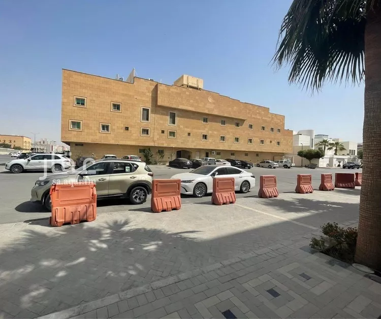 شقة للإيجار في شارع محمد بن عبدالعزيز الدغيثر, حي الملقا, مدينة الرياض, منطقة الرياض