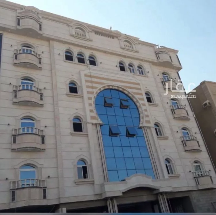فيلا للإيجار في شارع عبدالباقي الحنائي, حي الريان, مدينة جدة, منطقة مكة المكرمة 1 صورة