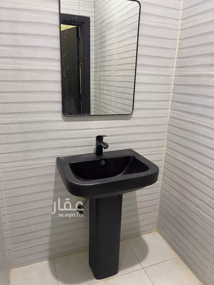 مكتب تجاري للإيجار في شارع الملك عبدالعزيز ابن عبدالرحمن سعود, حي المصيف, مدينة الرياض, منطقة الرياض صورة 3