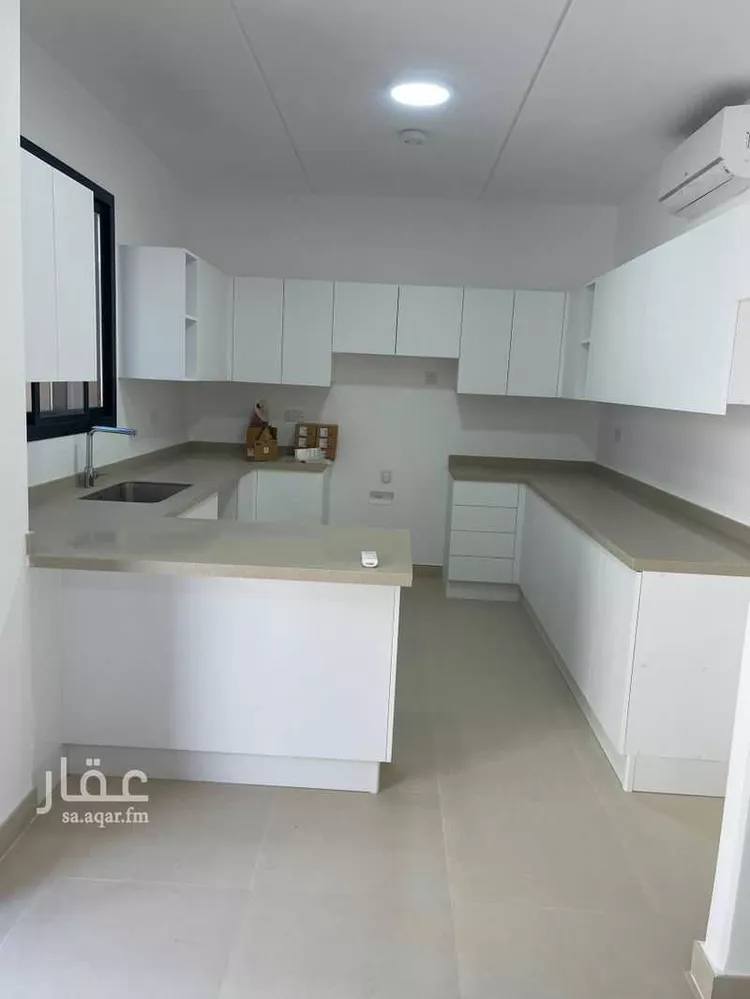 فيلا للإيجار في شارع رقم 1142, حي سدرة, مدينة الرياض, منطقة الرياض صورة 5