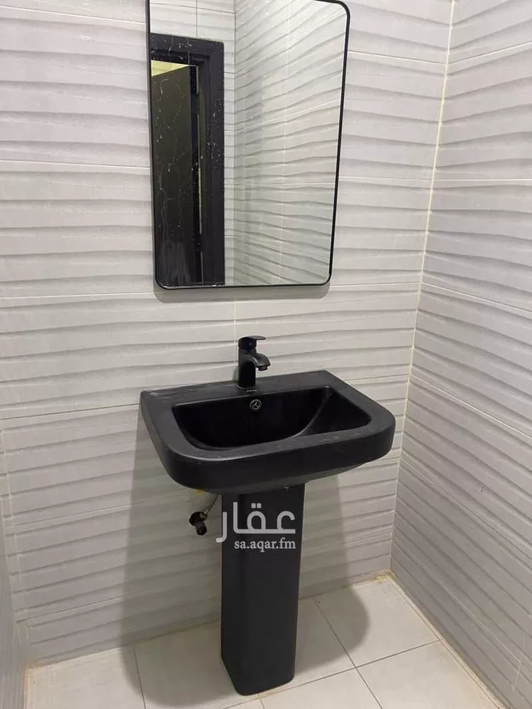 مكتب تجاري للإيجار في شارع الملك عبدالعزيز ابن عبدالرحمن سعود, حي المصيف, مدينة الرياض, منطقة الرياض صورة 3