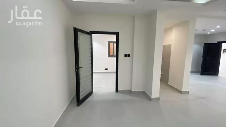 مكتب تجاري للإيجار في شارع الملك عبدالعزيز ابن عبدالرحمن سعود, حي المصيف, مدينة الرياض, منطقة الرياض صورة 3