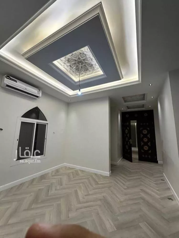 فيلا للبيع في شارع عبد العزيز البشري, حي الزمرد, مدينة جدة, منطقة مكة المكرمة صورة 2