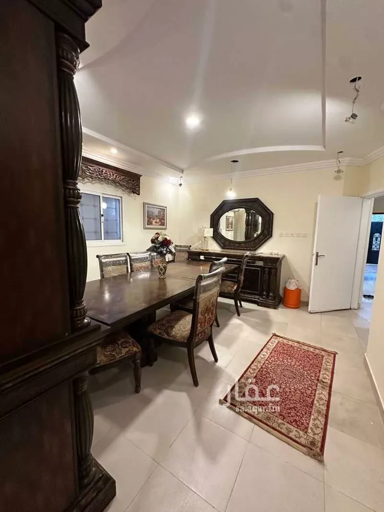 فيلا للبيع في شارع عبدالله بن المغيرة, حي إشبيلية, مدينة الرياض, منطقة الرياض صورة 3