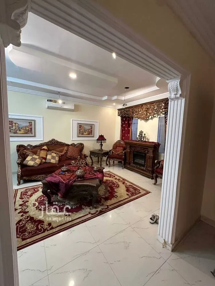 فيلا للبيع في شارع عبدالله بن المغيرة, حي إشبيلية, مدينة الرياض, منطقة الرياض