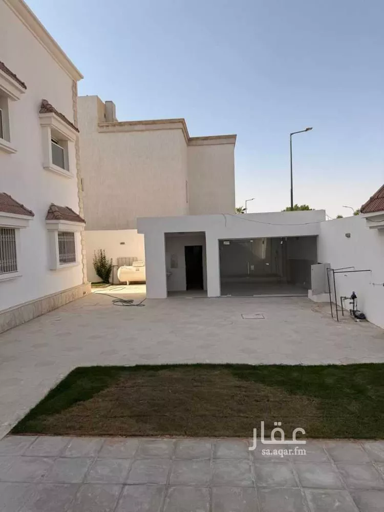 فيلا للإيجار في شارع عماد الدين زنكي ، حي الريان ، الرياض ، منطقة الرياض صورة 5