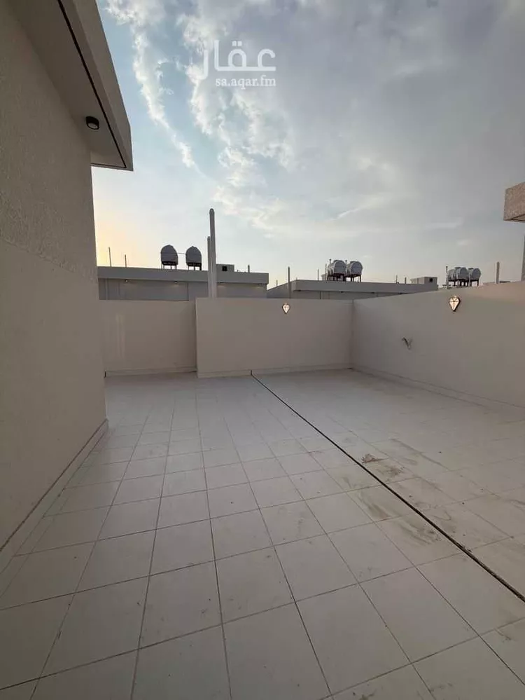 شقة للبيع في شارع ادهم بن حظرة, حي الشرف, مدينة خميس مشيط, منطقة عسير 21
