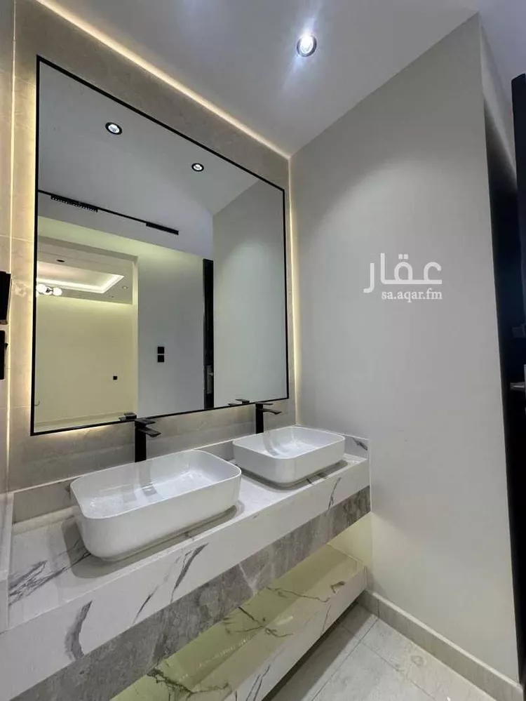 شقة للبيع في شارع المعلاة 97, حي المعلاة, مدينة احد رفيده, منطقة عسير صورة 3