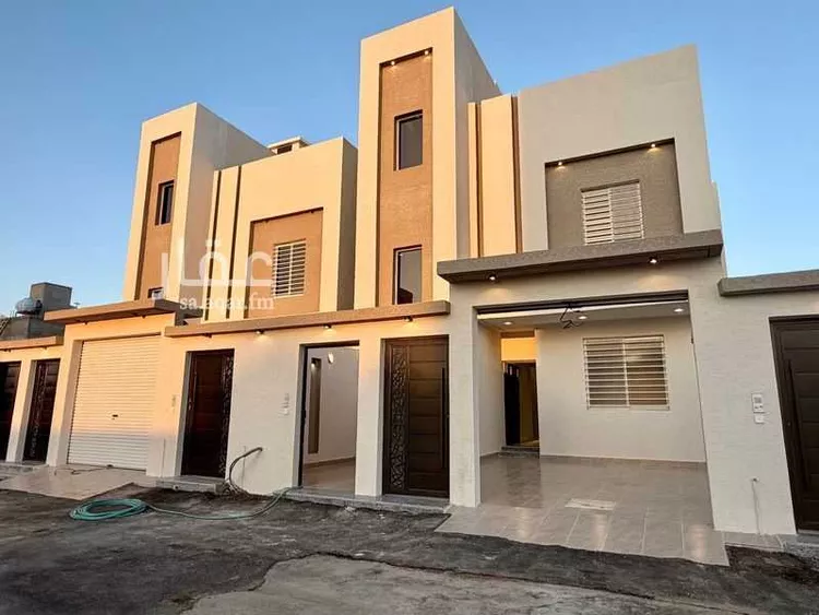 دور للبيع في شارع الرزان, حي الزهور, مدينة أبها, منطقة عسير