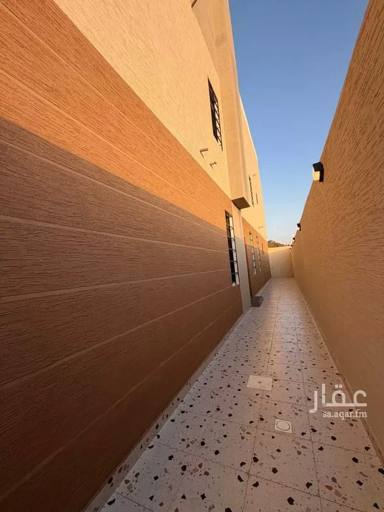 شقة للبيع في شارع فارية, حي الغدير, مدينة أبها, منطقة عسير 11
