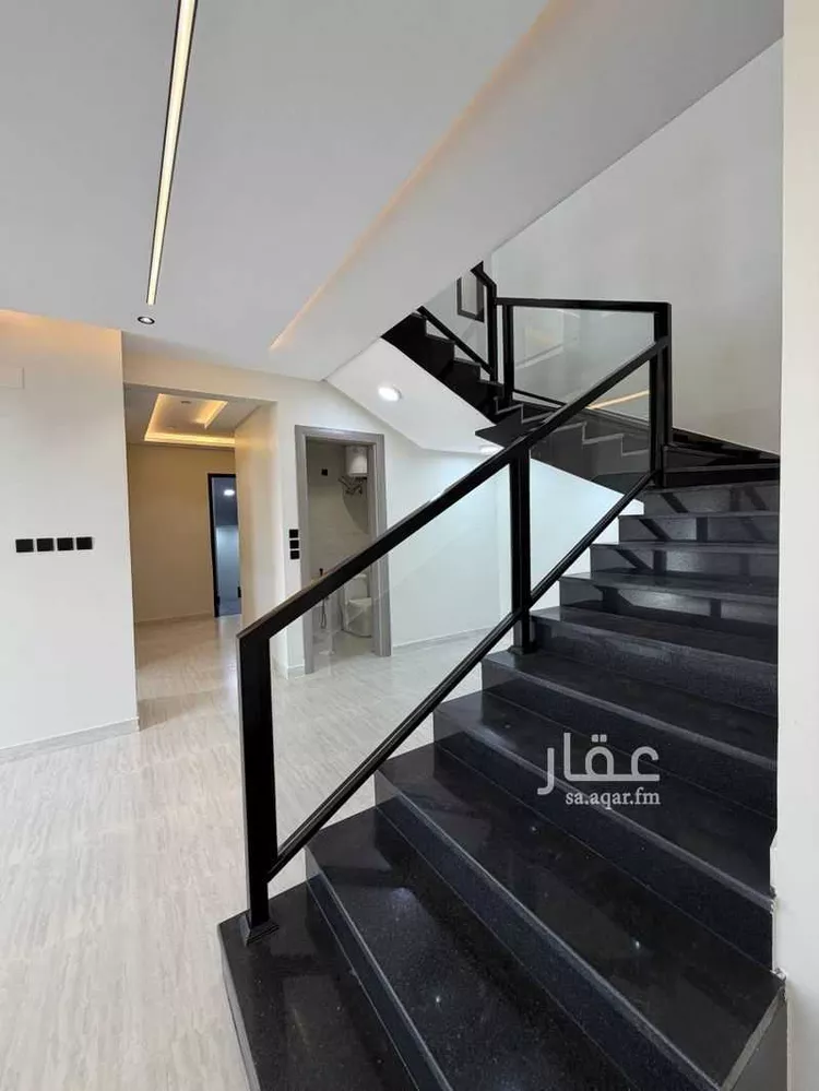 Apartment for Sale in Khamis Mushait Al Moosa Subdivision 16