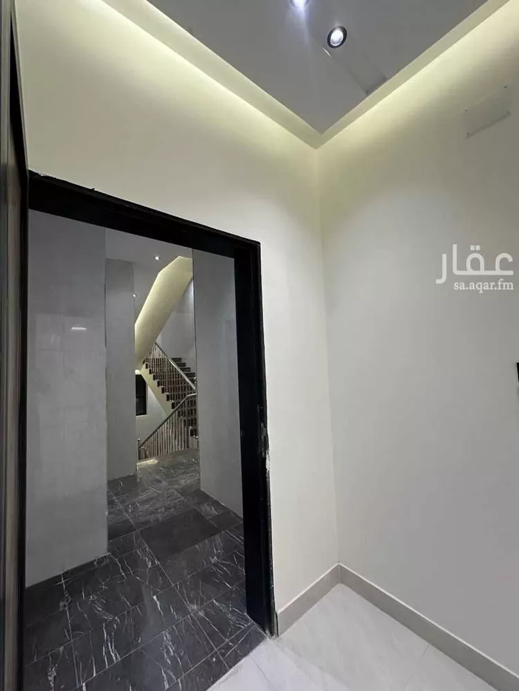 شقة للبيع في شارع اللواء, حي الروابي, مدينة ابها, منطقة عسير صورة 3