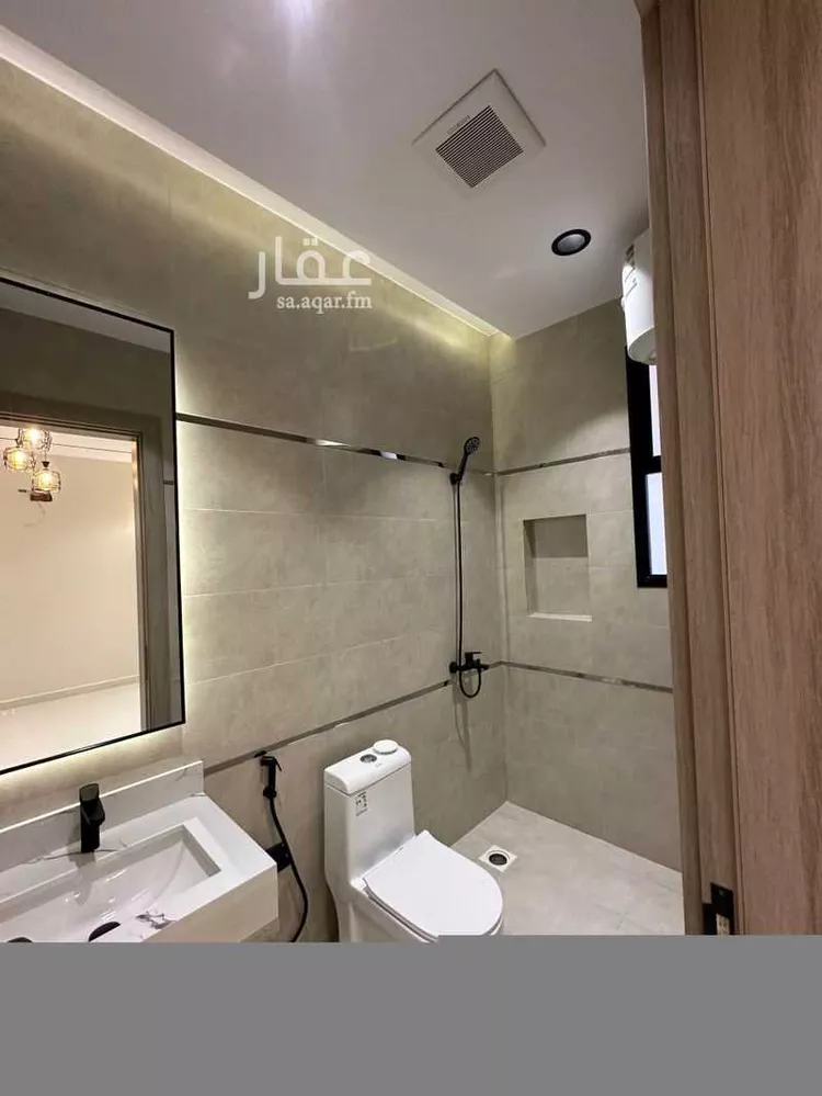 دور للبيع في شارع النهضة 81, حي النهضة, مدينة أحد رفيدة, منطقة عسير 18