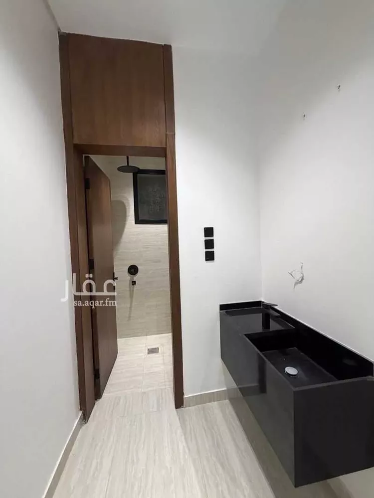 فيلا للبيع في شارع العباس بن حاتم, حي شمال تندحة, مدينة خميس مشيط, منطقة عسير 7