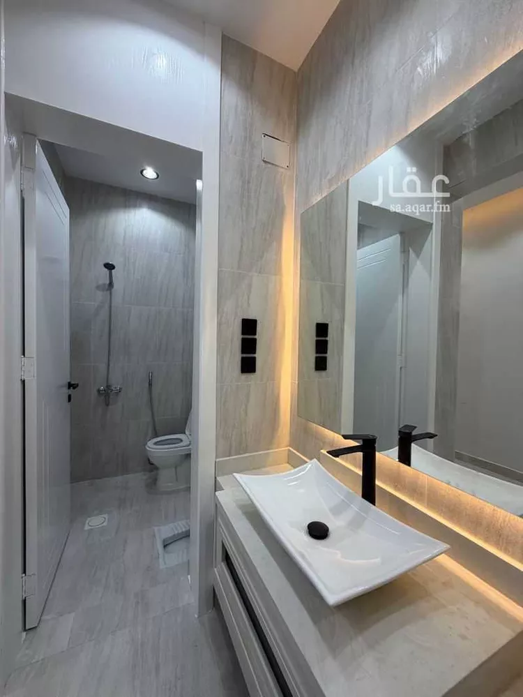 Apartment for Sale in Khamis Mushait Ar Rabie 9