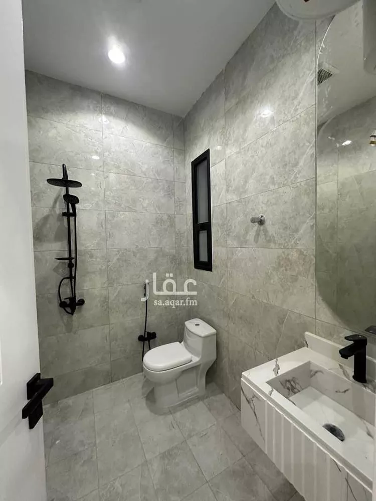 شقة للبيع في شارع جديع ابن نذير, حي الورود, مدينة خميس مشيط, منطقة عسير صورة 5