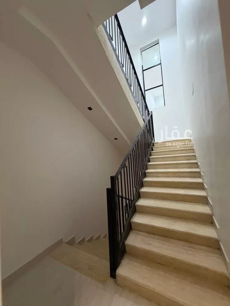 Apartment for Sale in Khamis Mushait Al Moosa Subdivision 9