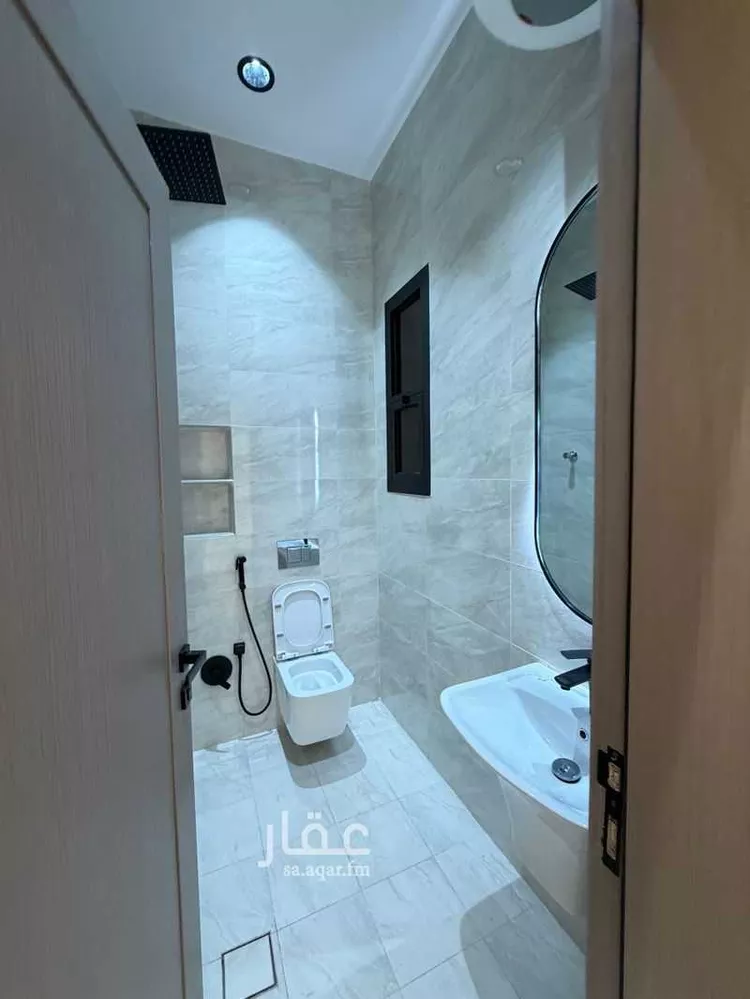 شقة للبيع في شارع ادهم بن حظرة, حي الشرف, مدينة خميس مشيط, منطقة عسير 12