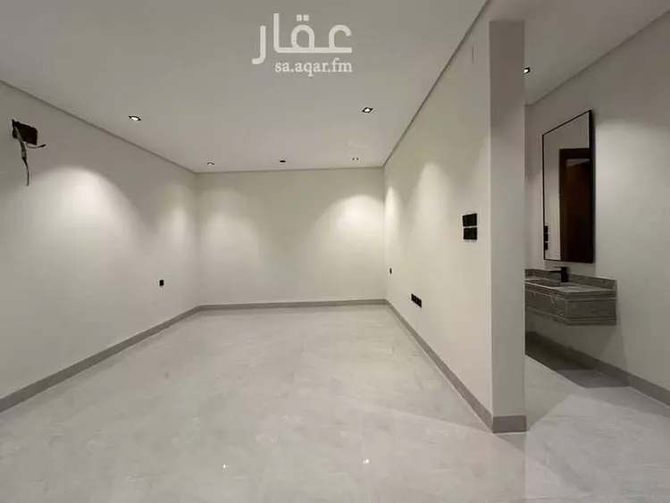 شقة للبيع في شارع السالمية, حي البحيرة, مدينة أبها, منطقة عسير صورة 4