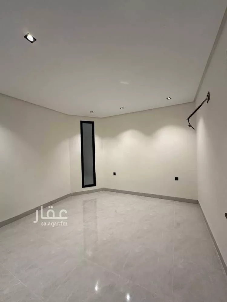 شقة للبيع في شارع السالمية, حي البحيرة, مدينة أبها, منطقة عسير 11