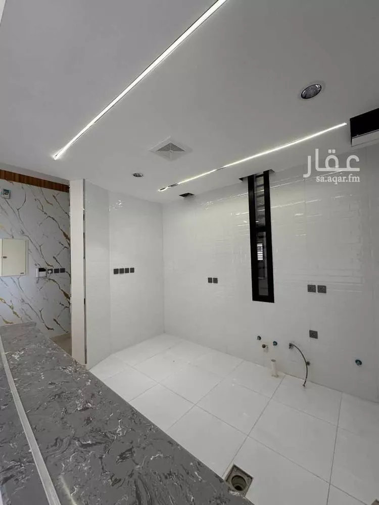 شقة للبيع في شارع قيس بن عاصم, حي الشرقية, مدينة أبها, منطقة عسير 6