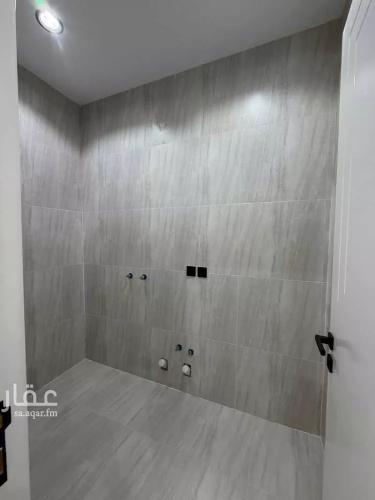 شقة للبيع في شارع 36 المطار, حي المطار, مدينة أبها, منطقة عسير صورة 5