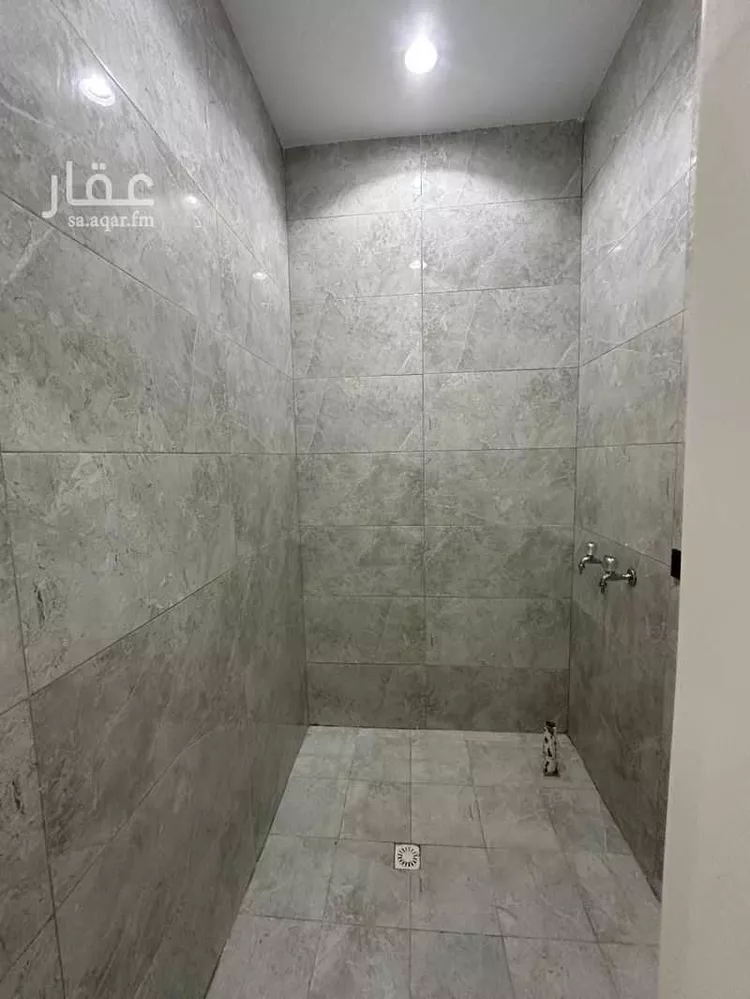 دور للبيع في شارع جديع ابن نذير, حي الورود, مدينة خميس مشيط, منطقة عسير 24