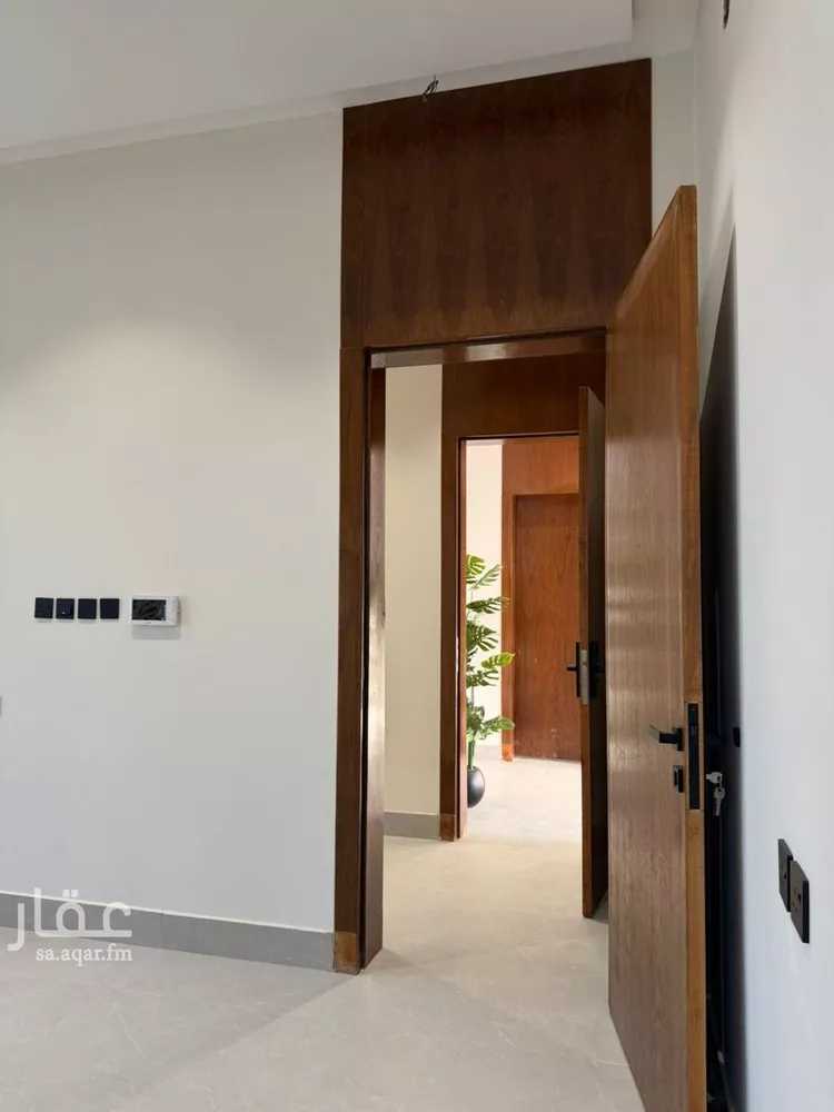 عمارة للبيع في شارع القدوة, حي المروة, مدينة الرياض, منطقة الرياض صورة 4